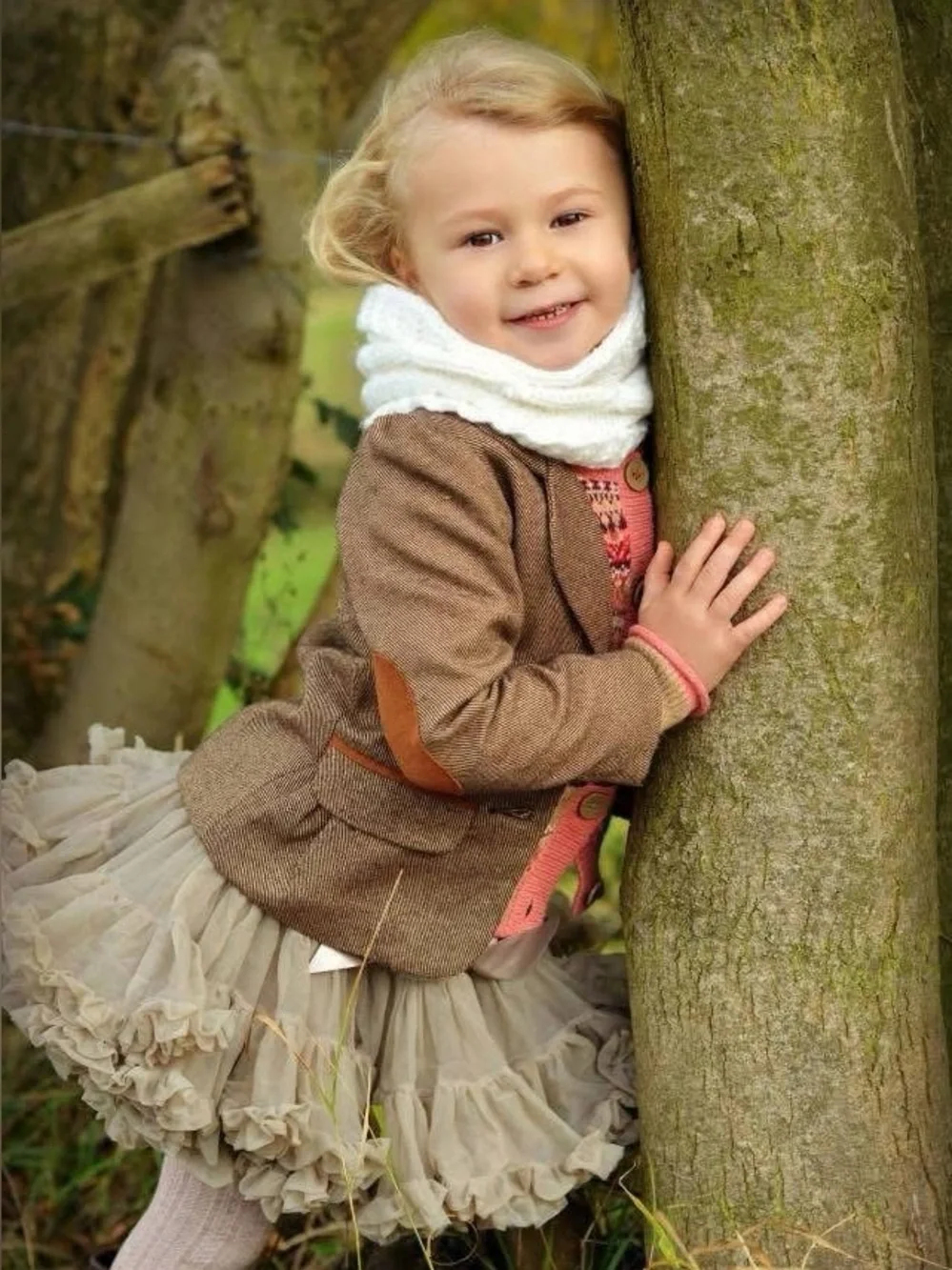 Angel’s Face tutu sable size x-large 10-12 years light brown earthy tone fluffy